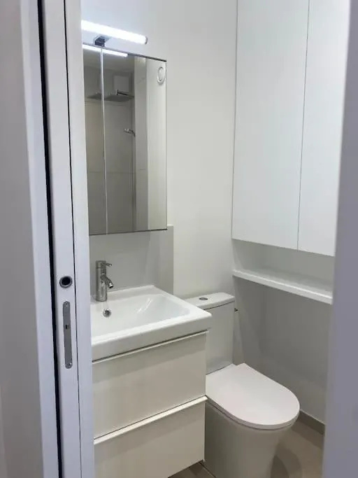 Cozy Modern Studio Paris