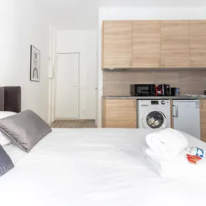 Pigalle/saint-lazare Studio Appartement
